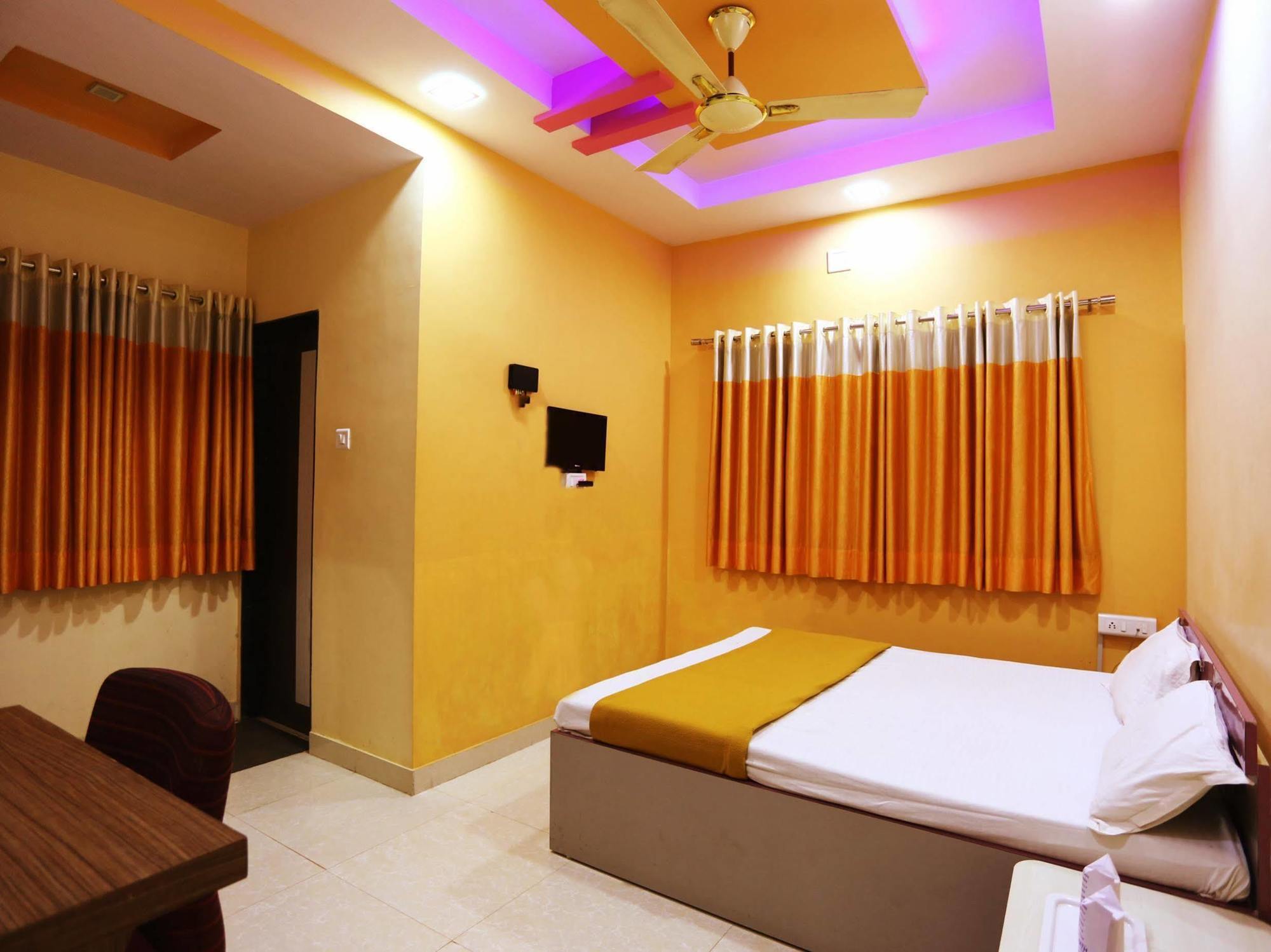 Hotel Somnath Sagar Exterior photo